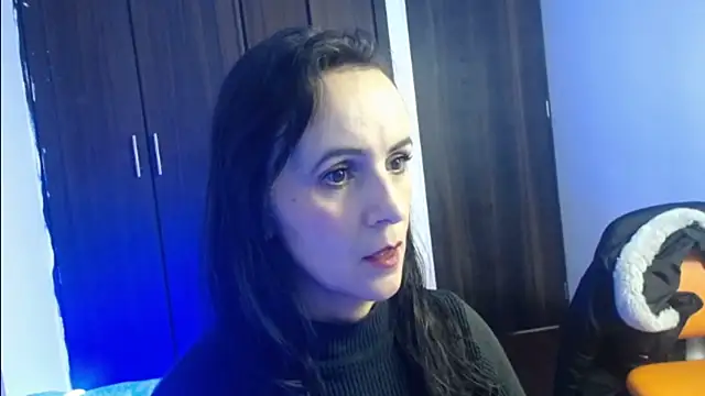 Juliana  lx online show from 28, 11, 2025