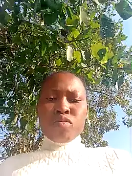Sweethoneypot25 online show from 27, 5, 2026