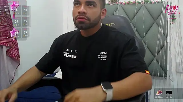 Snapshot of yons11_ chatting on 25, 11, 2025 yons11 online show from 25, 11, 2025