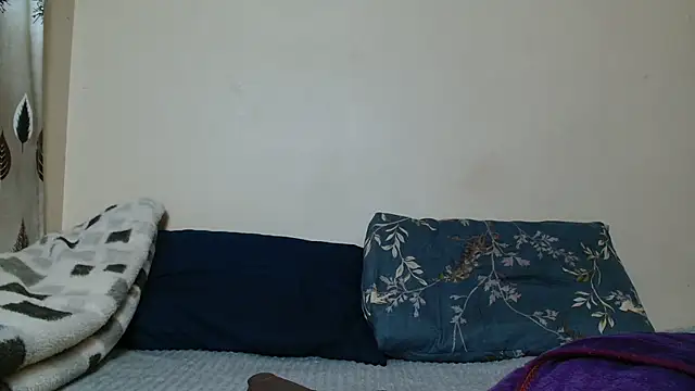 Snapshot of KinkyJXxX chatting on 3, 7, 2026 KinkyJXxX online show from 3, 7, 2026