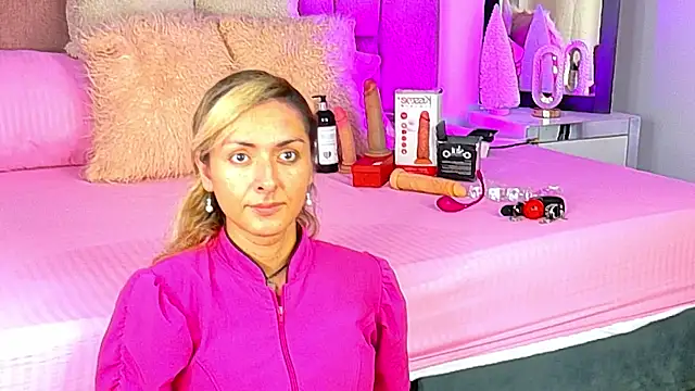 Lunitaa Diva online show from 20, 12, 2025