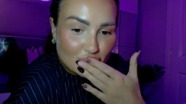 Ruby brooksxo online show from 18, 12, 2025