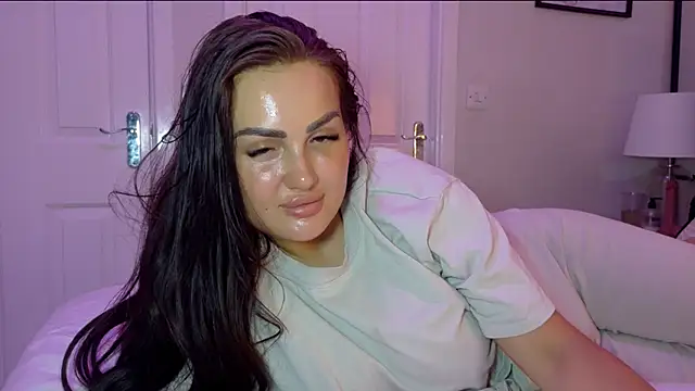 Ruby brooksxo online show from 12, 7, 2026