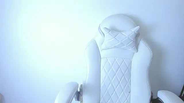 veronicaa squirt online show from 23, 3, 2026