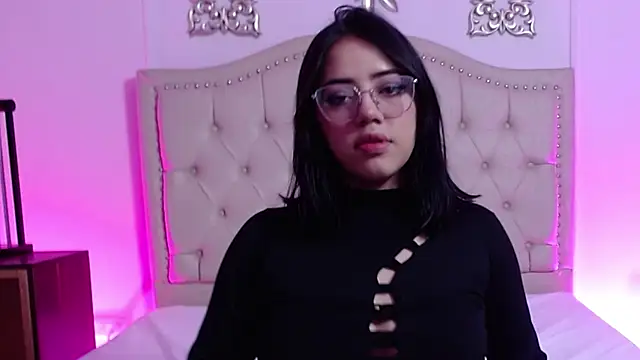 Lia Lean online show from 29, 11, 2025