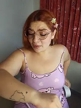 Snapshot of mila_curvy chatting on 5, 3, 2026 mila curvy online show from 5, 3, 2026