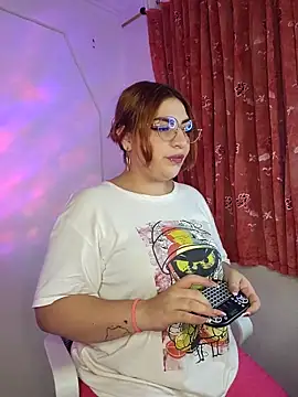 Snapshot of mila_curvy chatting on 24, 3, 2026 mila curvy online show from 24, 3, 2026