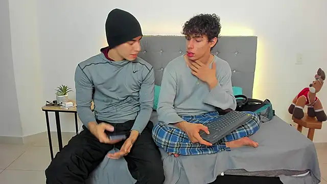 eren jeager online show from 27, 11, 2025