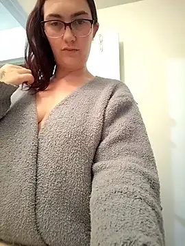 LaylaLucis online show from 29, 4, 2026