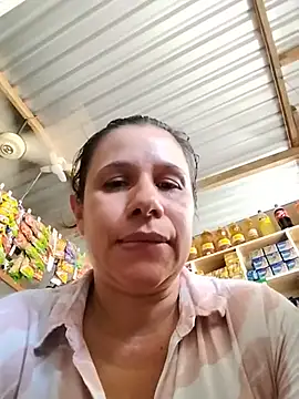 MIA-LARIOS online show from 30, 6, 2026