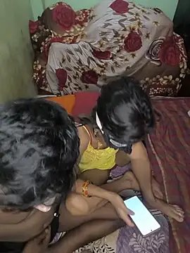 Snapshot of Laxmidevi000 chatting on 20, 6, 2026 Laxmidevi000 online show from 20, 6, 2026