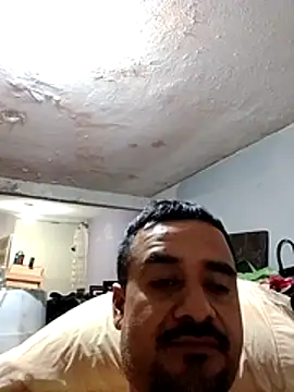 Snapshot of paoandjoe1010 chatting on 21, 11, 2025 paoandjoe1010 online show from 21, 11, 2025