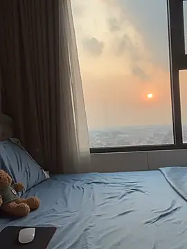 Queen-of-Love online show from 14, 1, 2026