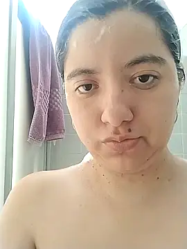 Snapshot of Chaparrita13 chatting on 16, 12, 2025 Chaparrita13 online show from 16, 12, 2025