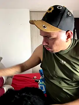 Snapshot of Henry_villa23 chatting on 22, 12, 2025 Henry villa23 online show from 22, 12, 2025