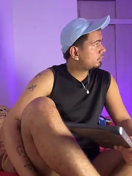 Snapshot of Henry_villa23 chatting on 7, 1, 2026 Henry villa23 online show from 7, 1, 2026