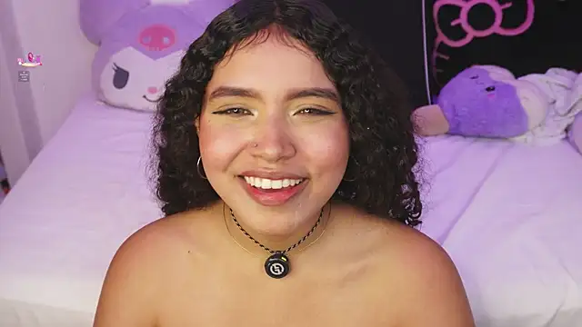 EloiseSweetxx online show from 29, 4, 2026