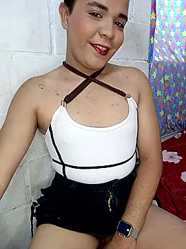 Emily Jedet online show from 5, 4, 2026