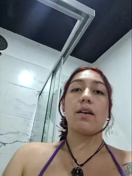 Eveeelyn25 online show from 22, 4, 2026