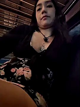 Eveeelyn25 online show from 24, 4, 2026