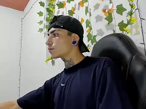 Snapshot of beatandtalk chatting on 27, 11, 2025 beatandtalk online show from 27, 11, 2025