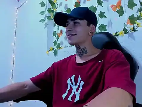 Snapshot of beatandtalk chatting on 1, 12, 2025 beatandtalk online show from 1, 12, 2025