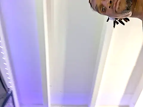 MTheRealrDLlongCrippler online show from 1, 4, 2026