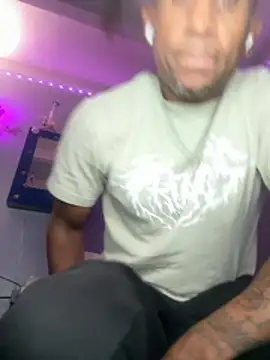 MTheRealrDLlongCrippler online show from 14, 4, 2026