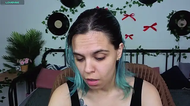 LiraBelle online show from 3, 7, 2026
