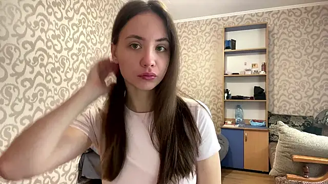 ChandaApplin online show from 11, 1, 2026