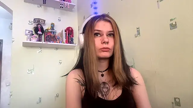 Snapshot of TraceeSchutt chatting on 15, 1, 2026 TraceeSchutt online show from 15, 1, 2026