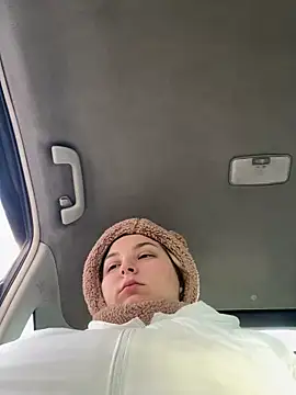 Snapshot of KateBurlesk chatting on 15, 1, 2026 KateBurlesk online show from 15, 1, 2026