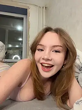 Snapshot of feral__berryss chatting on 30, 11, 2025 feral berryss online show from 30, 11, 2025