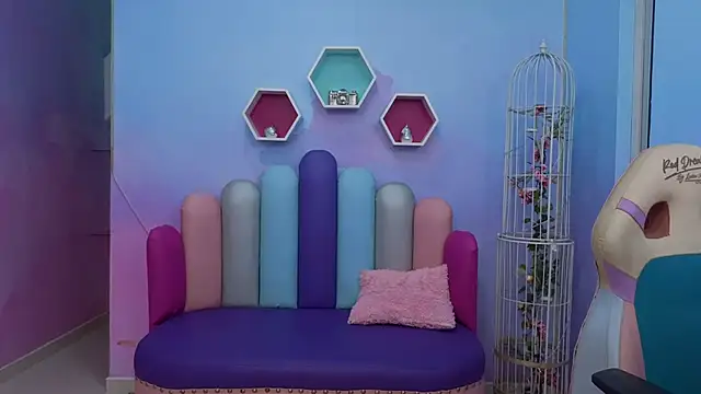 KateSkinny online show from 10, 1, 2026