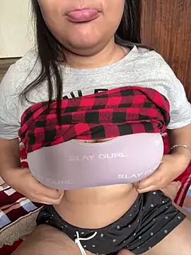 DivyaSharma999 online show from 24, 11, 2025