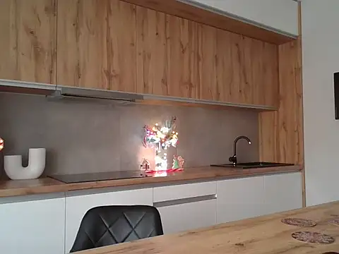 Snapshot of ScottBarlow chatting on 28, 11, 2025 ScottBarlow online show from 28, 11, 2025