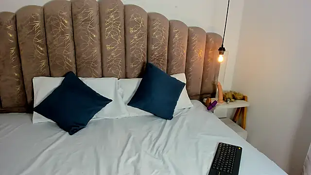 Ambar85 online show from 28, 11, 2025