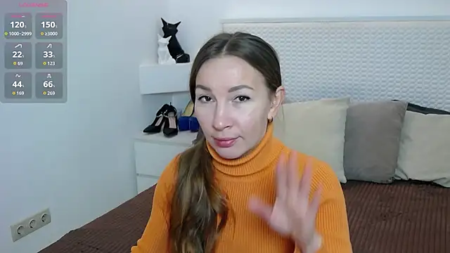 Brandy Gem online show from 3, 12, 2025