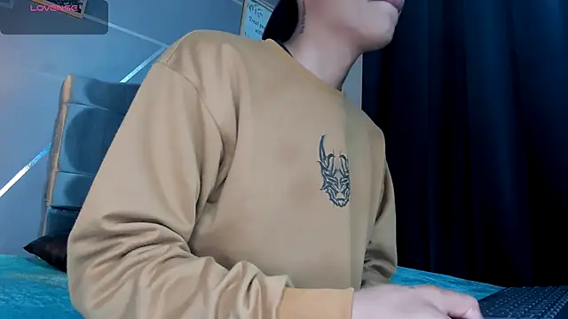 Snapshot of IAN_LEIN chatting on 28, 11, 2025 IAN LEIN online show from 28, 11, 2025