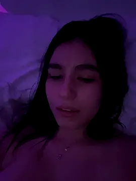 Snapshot of ScarletFalcon chatting on 23, 11, 2025 ScarletFalcon online show from 23, 11, 2025