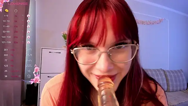 SweetieMarry online show from 19, 4, 2026