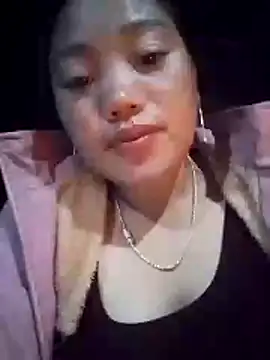 Snapshot of beny8800 chatting on 26, 11, 2025 beny8800 online show from 26, 11, 2025