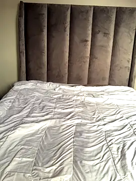 Snapshot of cuddlegiantbear chatting on 25, 11, 2025 cuddlegiantbear online show from 25, 11, 2025