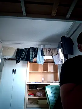 Koma001 online show from 24, 11, 2025