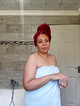 sexymaxine15 online show from 1, 12, 2025