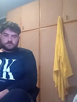 Snapshot of ziopaglia chatting on 19, 12, 2025 ziopaglia online show from 19, 12, 2025