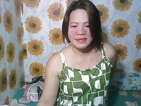 Snapshot of Smilinglovely chatting on 13, 2, 2026 Smilinglovely online show from 13, 2, 2026