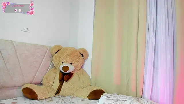 lia sweetty online show from 9, 4, 2026