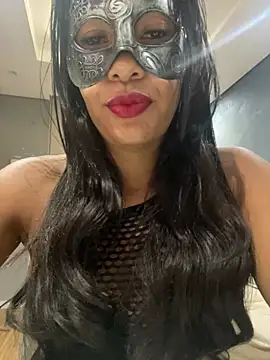 Snapshot of LunnaMaska chatting on 10, 1, 2026 LunnaMaska online show from 10, 1, 2026