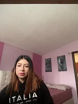 MaddieHunter online show from 12, 1, 2026